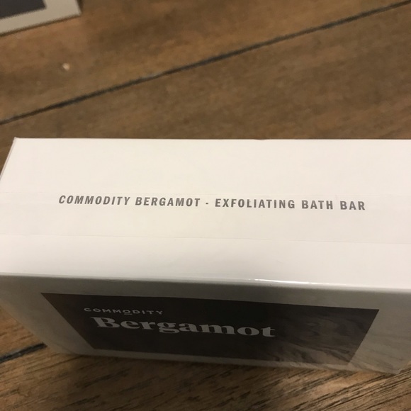 Commodity Soap Bars in various scents - Picture 5 of 8